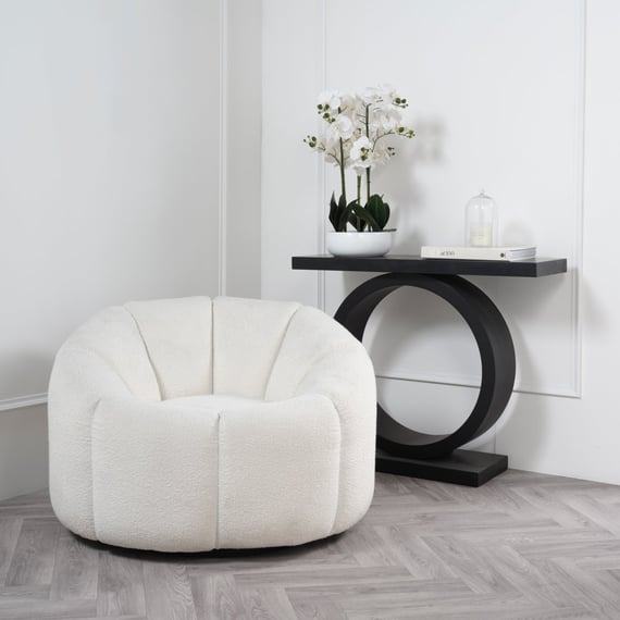 Nao Ivory Swivel Chair