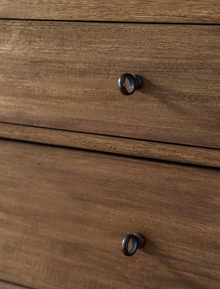 Chesterton Double Chest of Drawers Natural grain detail