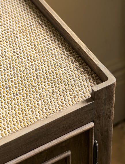 Chesterton Sideboard Natural joint detail