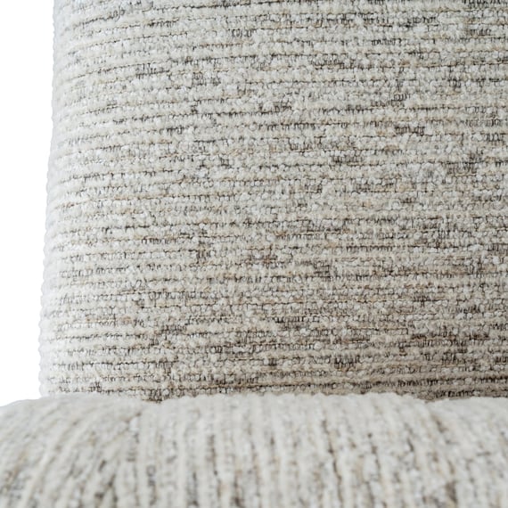 avia mist armchair 5